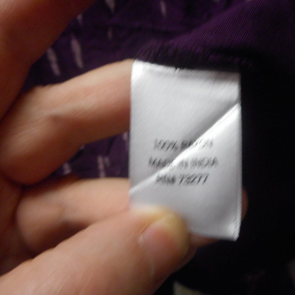 SONOMA - women's top, slight V neck, drawstring on neckline, purple feather fabr - Picture 10 of 12